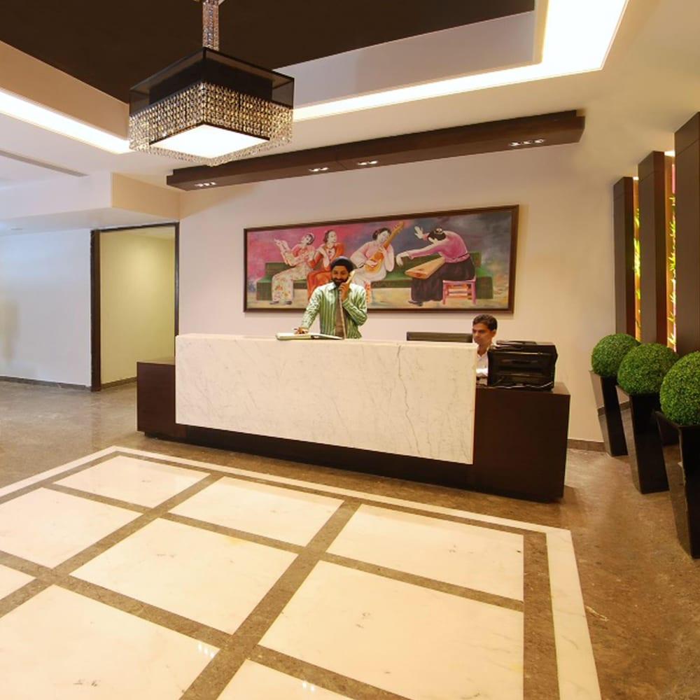 Africa Avenue Gk - 1 Hotel New Delhi Eksteriør billede
