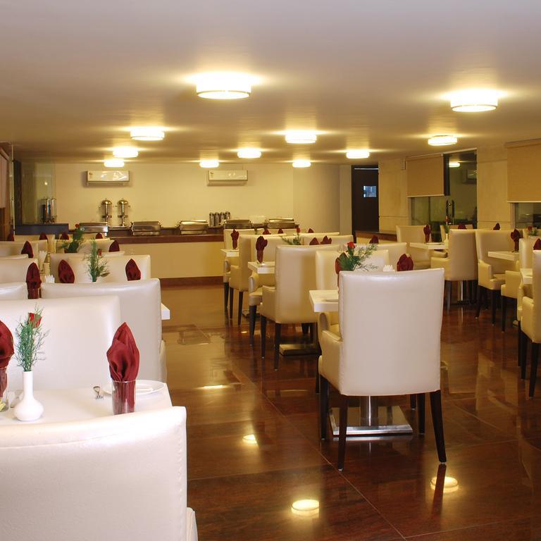 Africa Avenue Gk - 1 Hotel New Delhi Eksteriør billede