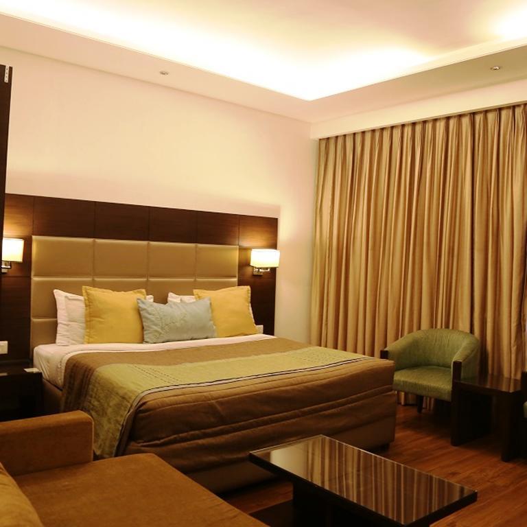 Africa Avenue Gk - 1 Hotel New Delhi Eksteriør billede